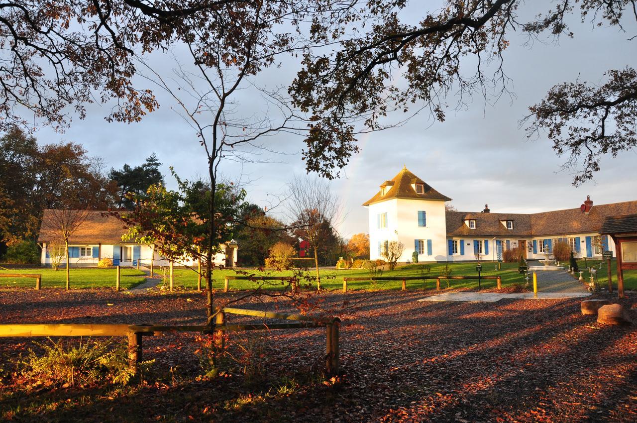 La Maison Du Lac Thionne Exteriör bild